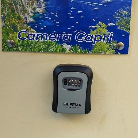 شقة Casa Nina- Camera Capri نابولي المظهر الخارجي الصورة
